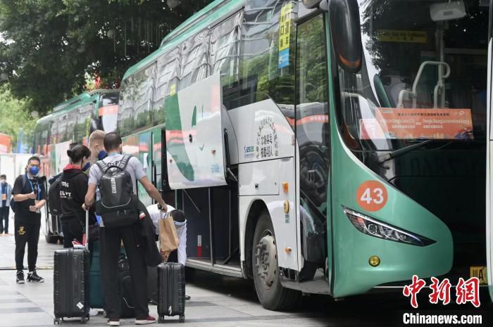 关于今天主场球迷的嘘声这很正常，虽然我不喜欢，我们不能缺少灵魂。